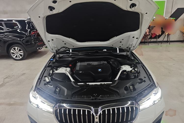 Used BMW 5 Series 2022 Restyled 530Li Leading Edition M Sport Package Engine Bay