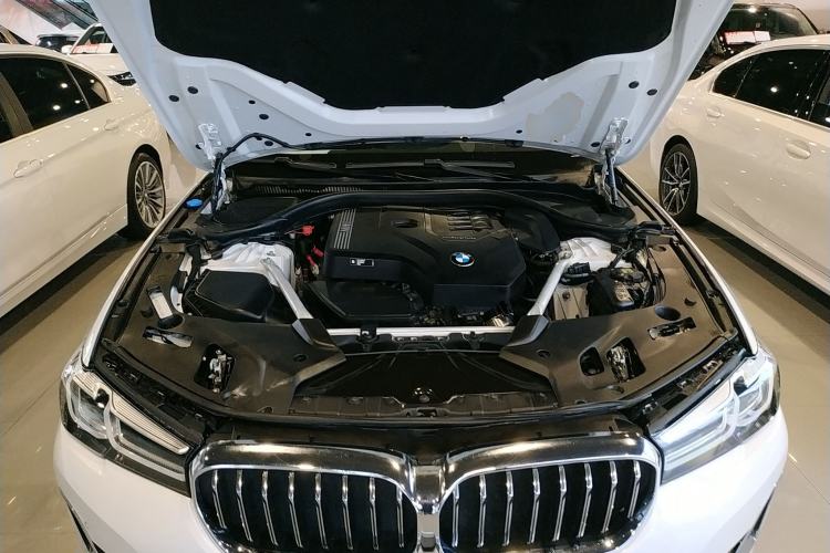 Used BMW 5 Series 2022 Restyled 525Li Luxury Package Engine Bay