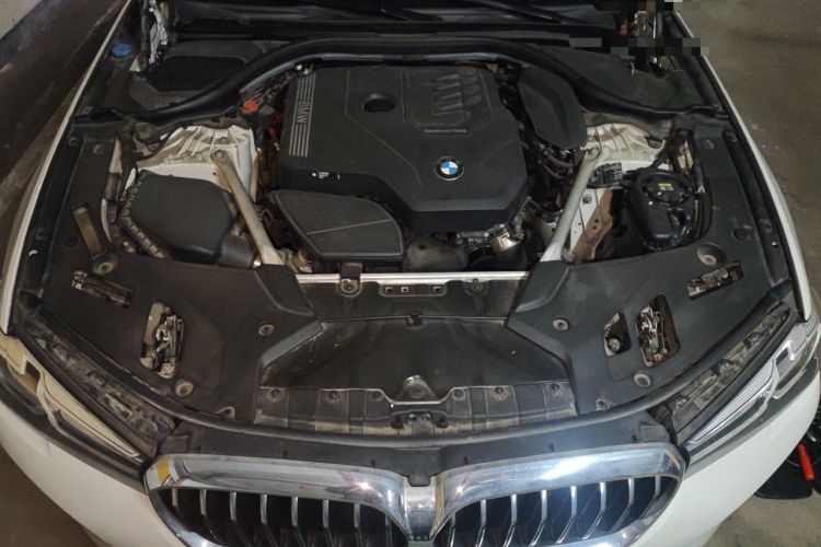 Used BMW 5 Series 2022 Restyled 525Li Luxury Package Engine Bay