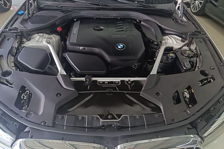 Used BMW 5 Series 2022 Updated 530Li Leading Edition Luxury Package Engine Bay