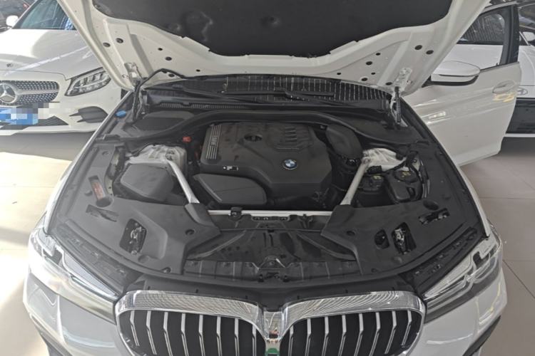 Used BMW 5 Series 2022 Restyled 530Li Leading Edition M Sport Package Engine Bay