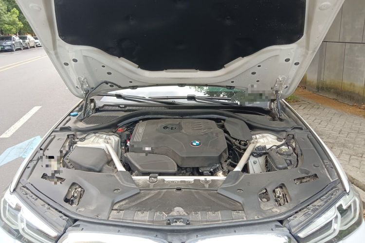Used BMW 5 Series 2022 Restyled 525Li M Sport Package Engine Bay