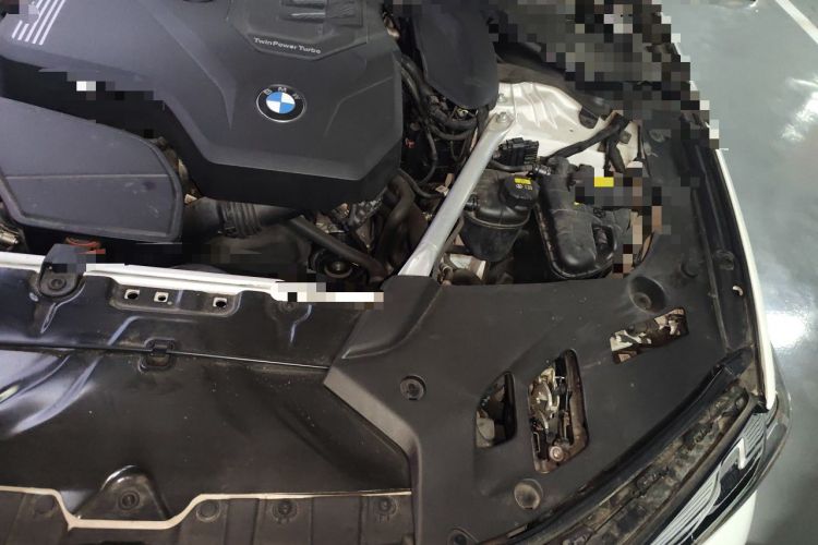 Used BMW 5 Series 2022 Revised Version 3 530Li Luxury Edition M Sport Package Engine Bay Left