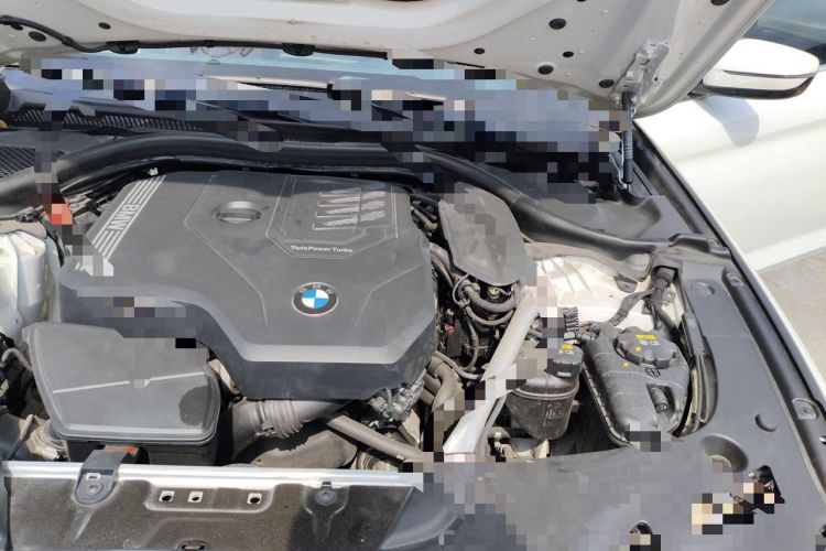 Used BMW 5 Series 2022 Restyled 530Li Leading Edition M Sport Package Engine Bay Left
