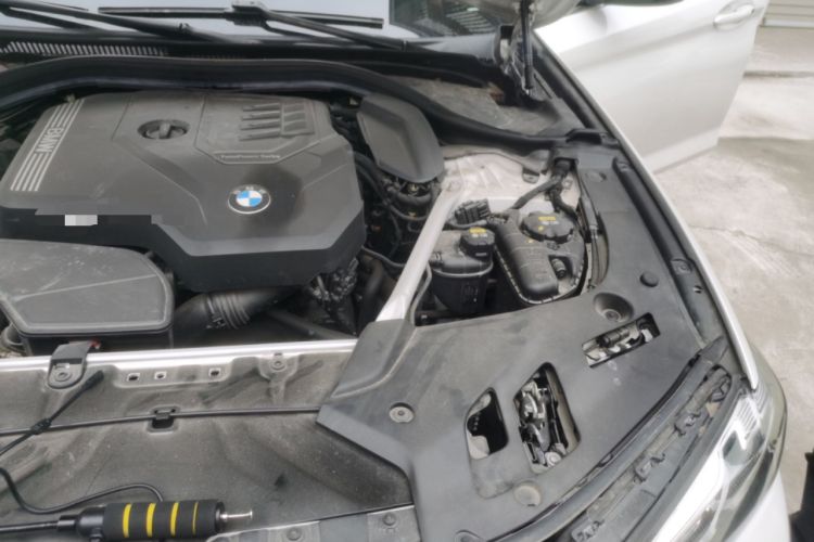 Used BMW 5 Series 2022 Restyled 530Li Leading Edition M Sport Package Engine Bay Left
