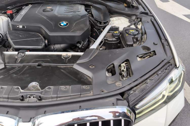 Used BMW 5 Series 2022 Updated 530i M Sport Package Engine Bay Left