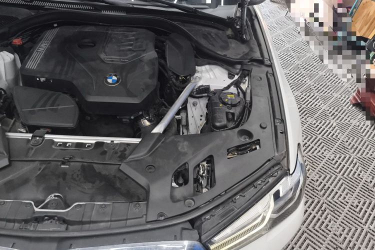 Used BMW 5 Series 2022 Restyled 525Li Luxury Package Engine Bay Left
