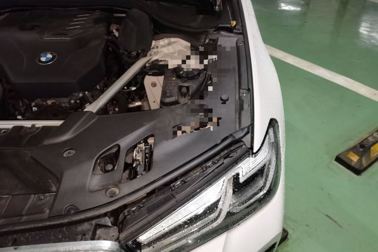Used BMW 5 Series 2022 Restyled 525Li M Sport Package Engine Bay Left