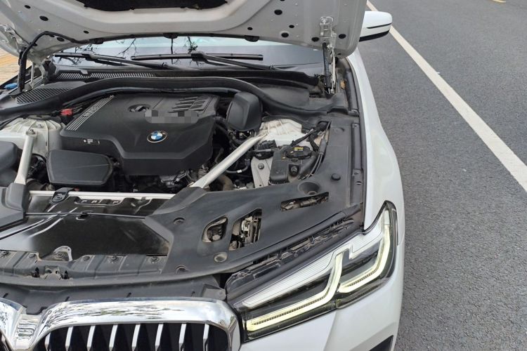 Used BMW 5 Series 2022 Restyled 525Li M Sport Package Engine Bay Left