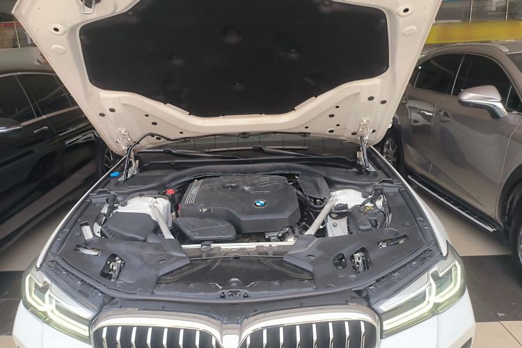 Used BMW 5 Series 2022 Restyled 525Li M Sport Package Engine Bay