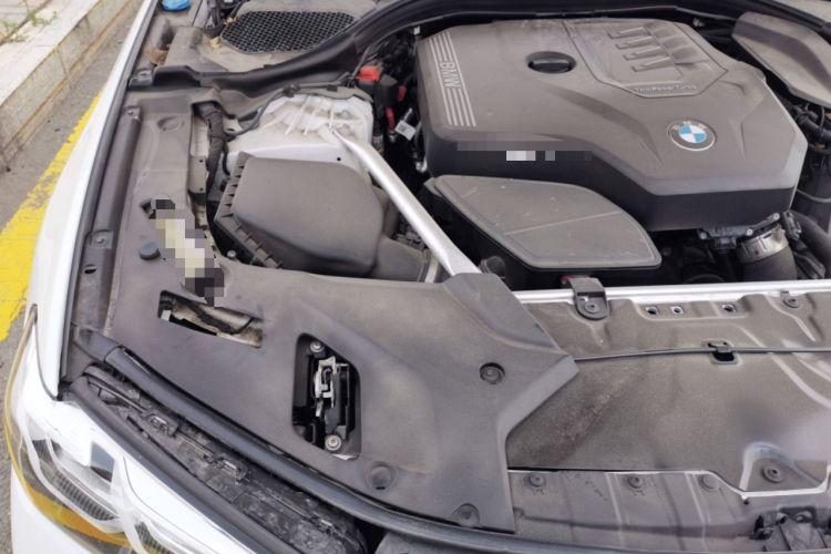 Used BMW 5 Series 2022 Restyled 525Li M Sport Package Engine Bay Right