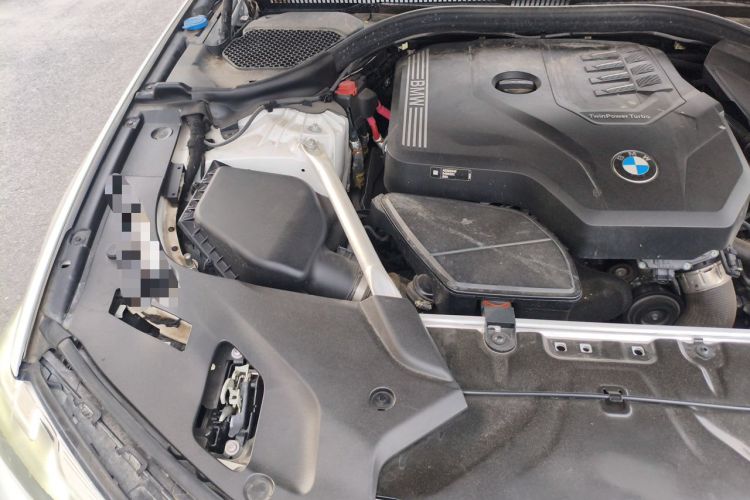 Used BMW 5 Series 2022 Restyled 525Li Luxury Package Engine Bay Right