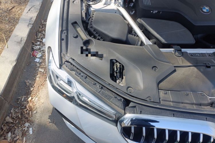 Used BMW 5 Series 2022 Revised Version 530Li xDrive M Sport Package Engine Bay Right