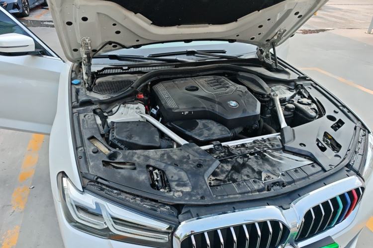 Used BMW 5 Series 2022 Restyled 530Li Leading Edition M Sport Package Engine Bay Right