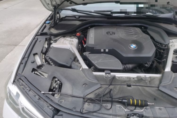 Used BMW 5 Series 2022 Restyled 530Li Leading Edition M Sport Package Engine Bay Right