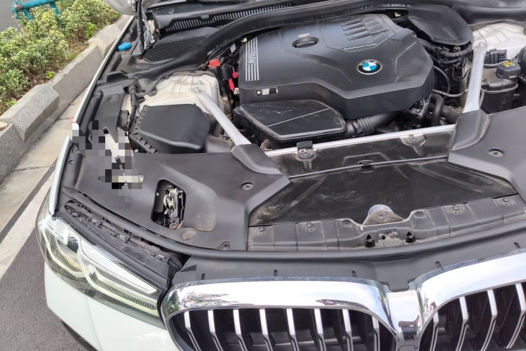 Used BMW 5 Series 2022 Updated 530i M Sport Package Engine Bay Right