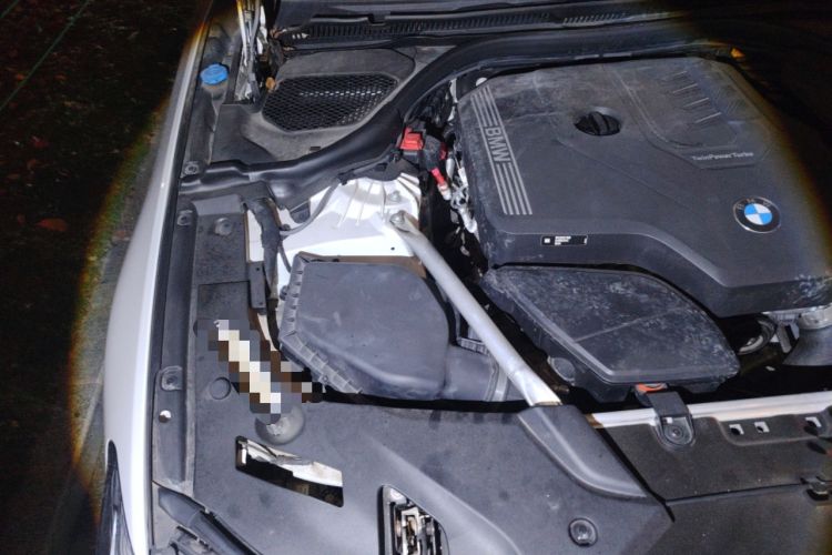 Used BMW 5 Series 2022 Second Facelift 525Li M Sport Package Engine Bay Right