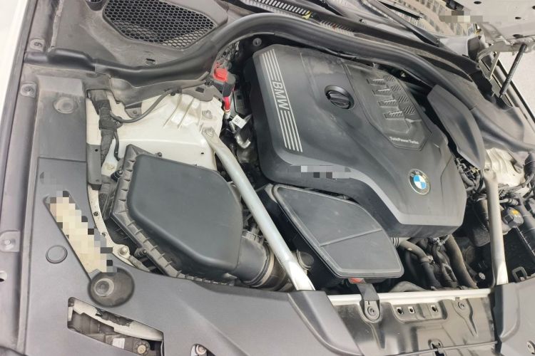 Used BMW 5 Series 2022 530Li Leading Luxury Package Engine Bay Right