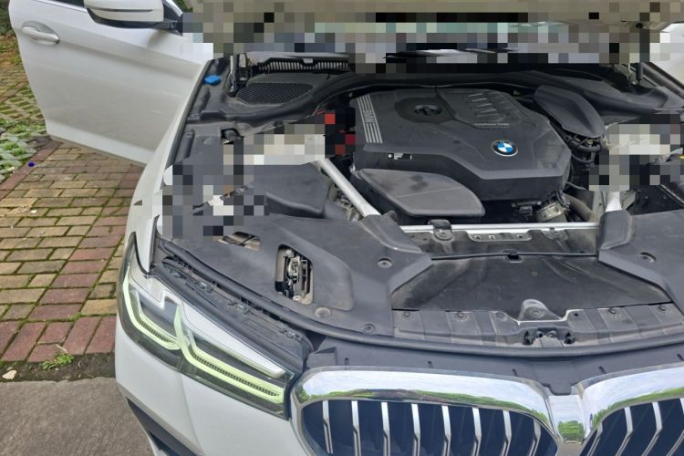 Used BMW 5 Series 2022 Restyled 525Li M Sport Package Engine Bay Right