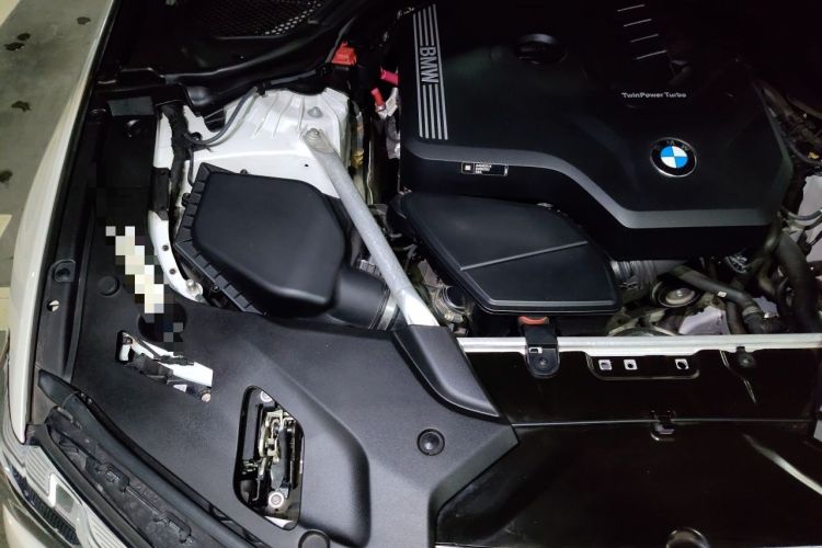 Used BMW 5 Series 2022 Second Facelift 530Li Luxury Edition Premium Package Engine Bay Right