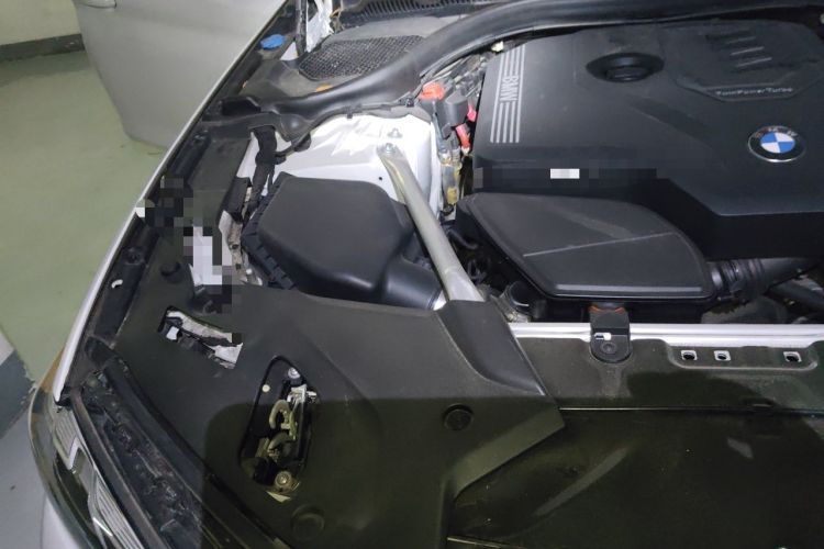 Used BMW 5 Series 2022 Second Facelift 530Li Luxury Version M Sport Package Engine Bay Right