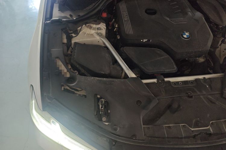 Used BMW 5 Series 2022 Restyled 525Li M Sport Package Engine Bay Right