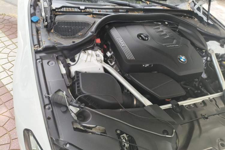 Used BMW 5 Series 2022 Updated 530Li xDrive Luxury Package Engine Bay Right