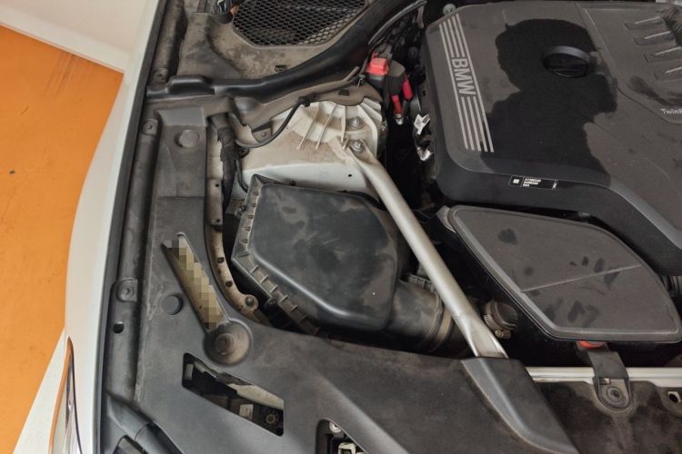 Used BMW 5 Series 2022 Updated 530Li Leading Edition Luxury Package Engine Bay Right