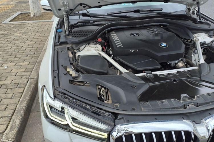 Used BMW 5 Series 2022 Restyled 525Li M Sport Package Engine Bay Right