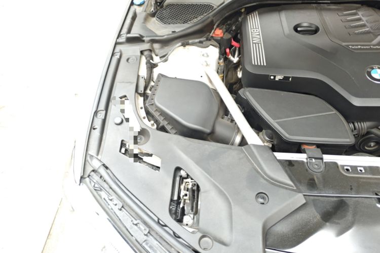 Used BMW 5 Series 2022 Revised Version 3 530Li Luxury Edition M Sport Package Engine Bay Right