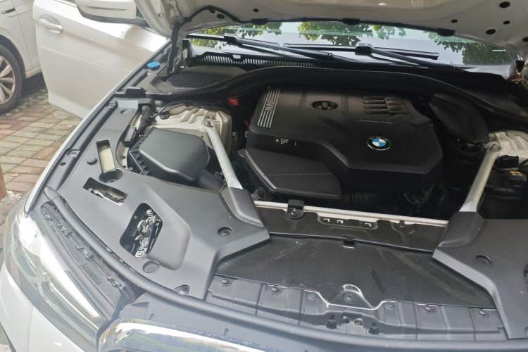 Used BMW 5 Series 2022 Restyled 530Li Leading Edition M Sport Package Engine Bay Right
