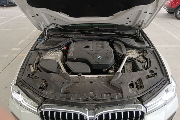 Used BMW 5 Series 2022 Restyled 525Li M Sport Package Engine Bay