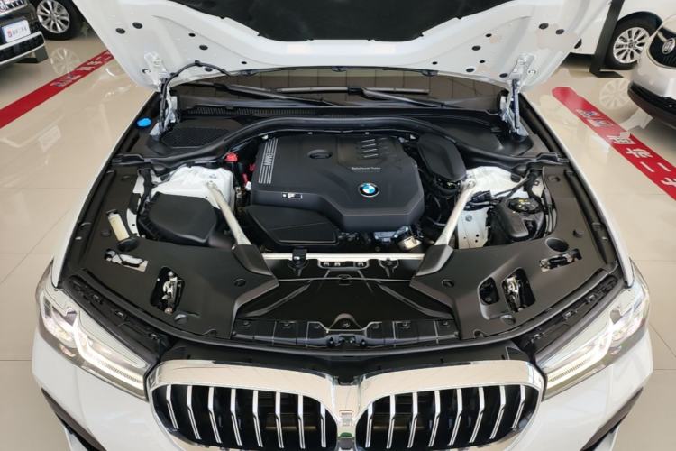 Used BMW 5 Series 2022 Second Facelift 525Li M Sport Package Engine Bay