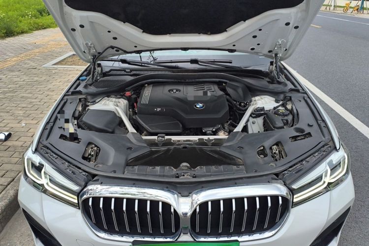 Used BMW 5 Series 2022 Restyled 525Li M Sport Package Engine Bay