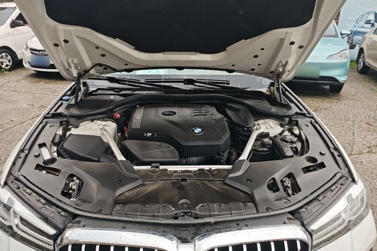 Used BMW 5 Series 2022 Restyled 530Li Leading Edition M Sport Package Engine Bay