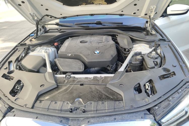 Used BMW 5 Series 2022 530Li Leading Luxury Package Engine Bay