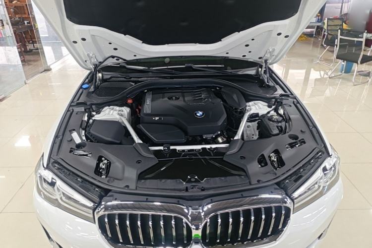 Used BMW 5 Series 2022 Restyled 525Li Luxury Package Engine Bay
