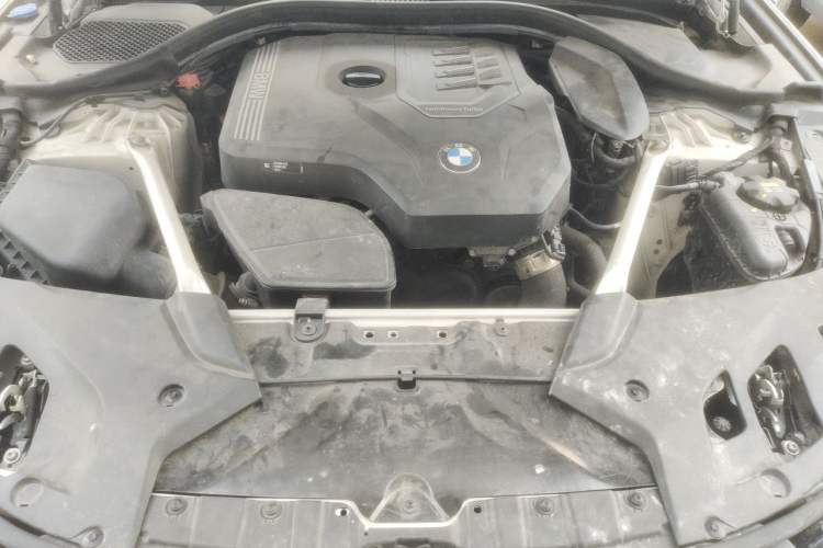 Used BMW 5 Series 2022 Restyled 525Li M Sport Package Engine Bay