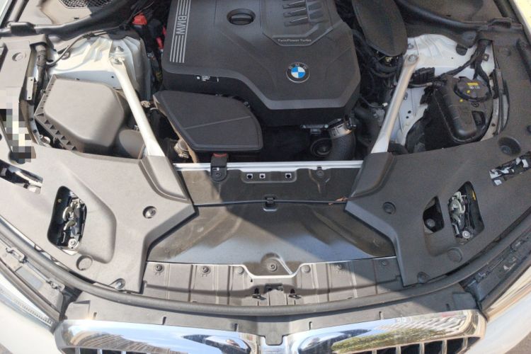 Used BMW 5 Series 2022 525Li Luxury Package Engine Bay