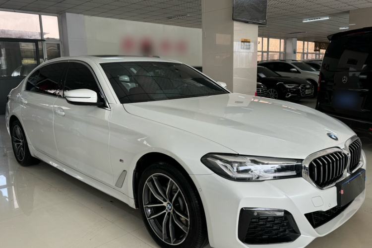 Used BMW 5 Series 2022 Second Facelift 525Li M Sport Package Exterior 1