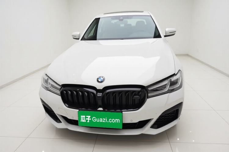 Used BMW 5 Series 2022 Restyled 525Li M Sport Package Exterior 1