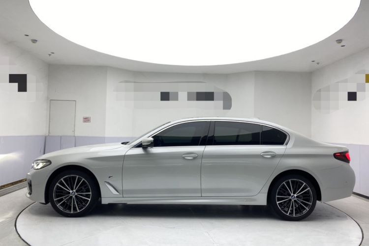 Used BMW 5 Series 2022 Restyled 530Li Leading Edition M Sport Package Exterior 1