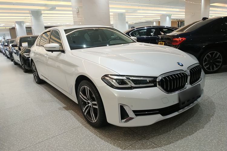 Used BMW 5 Series 2022 Updated 530Li xDrive Luxury Package Exterior 1