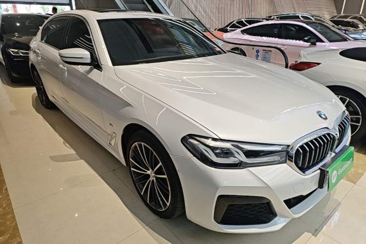 Used BMW 5 Series 2022 Restyled 530Li Leading Edition M Sport Package Exterior 1