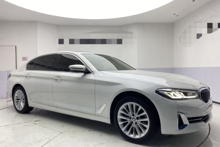 Used BMW 5 Series 2022 Second Facelift 525Li Luxury Package Exterior 1