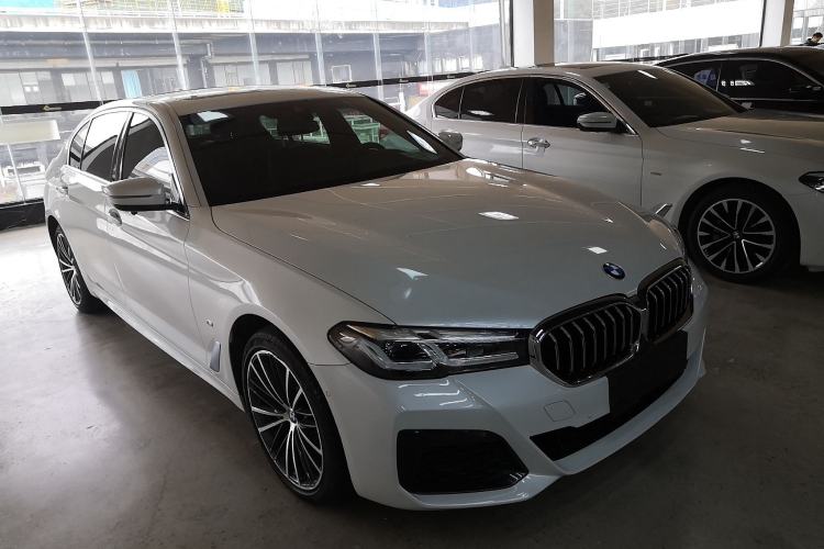 Used BMW 5 Series 2022 Second Facelift 530Li Leading Edition M Sport Package Exterior 1