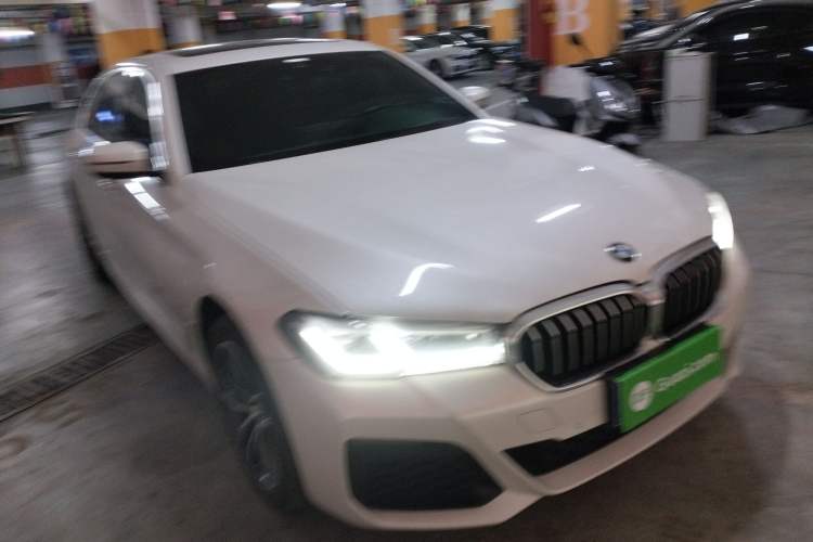 Used BMW 5 Series 2022 Second Facelift 525Li M Sport Package Exterior 1