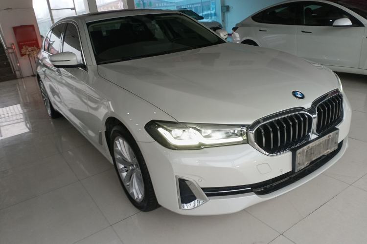 Used BMW 5 Series 2022 Restyled 525Li Luxury Package Exterior 1