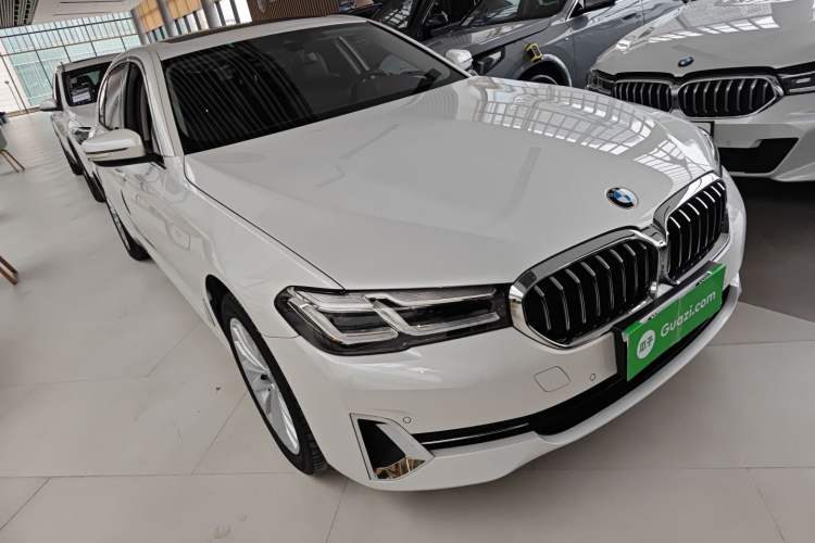 Used BMW 5 Series 2022 Restyled 525Li Luxury Package Exterior 1