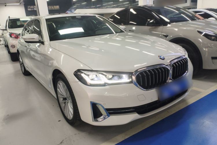 Used BMW 5 Series 2022 Restyled 525Li Luxury Package Exterior 1